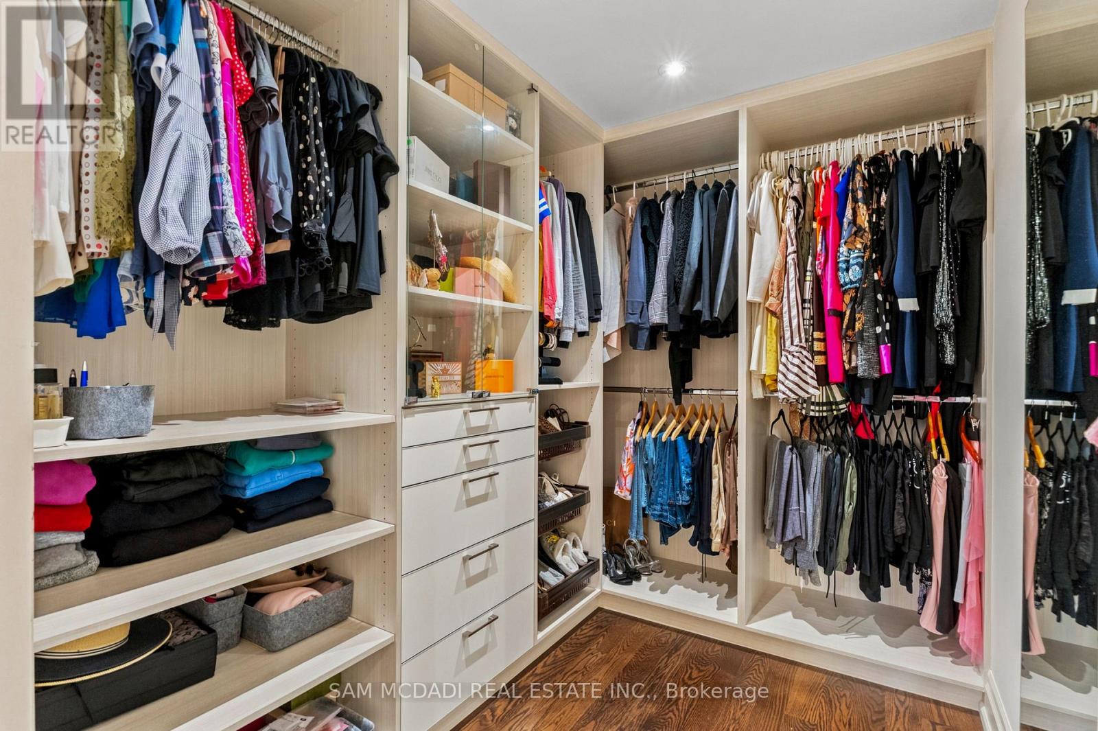 955 CALDWELL AVENUE - Image 21