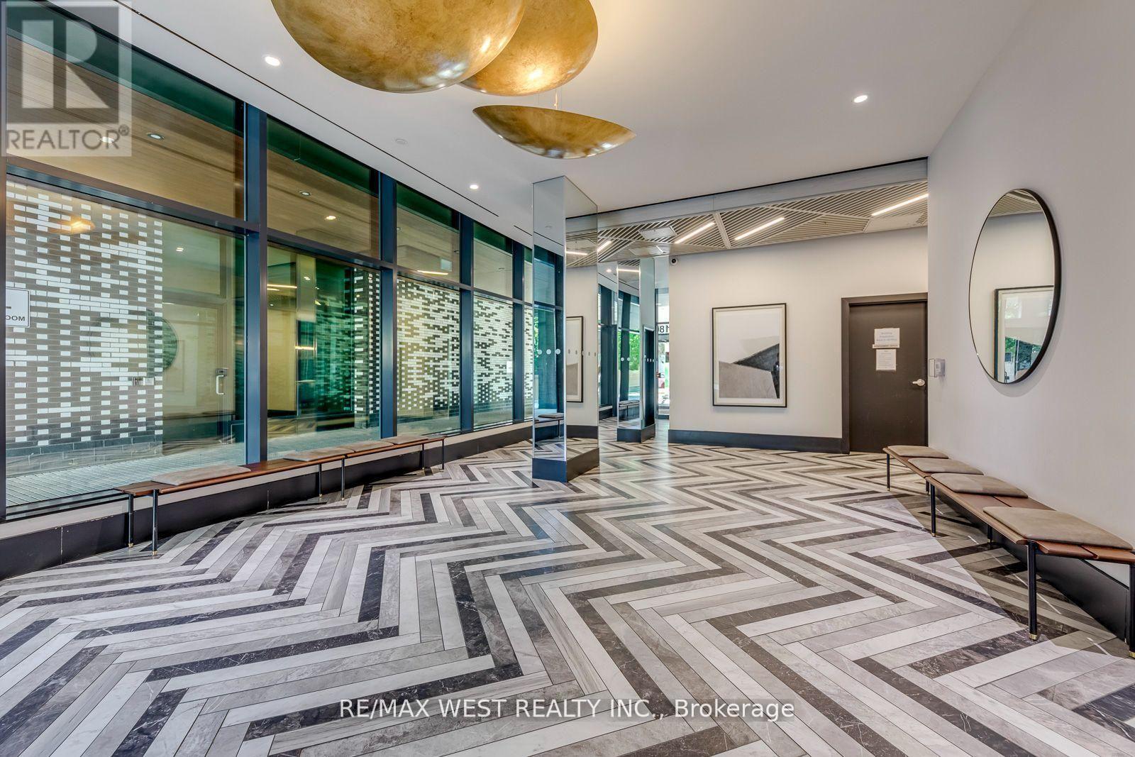 910 - 1808 ST CLAIR AVENUE W, Toronto (Weston-Pellam Park) — photo 3
