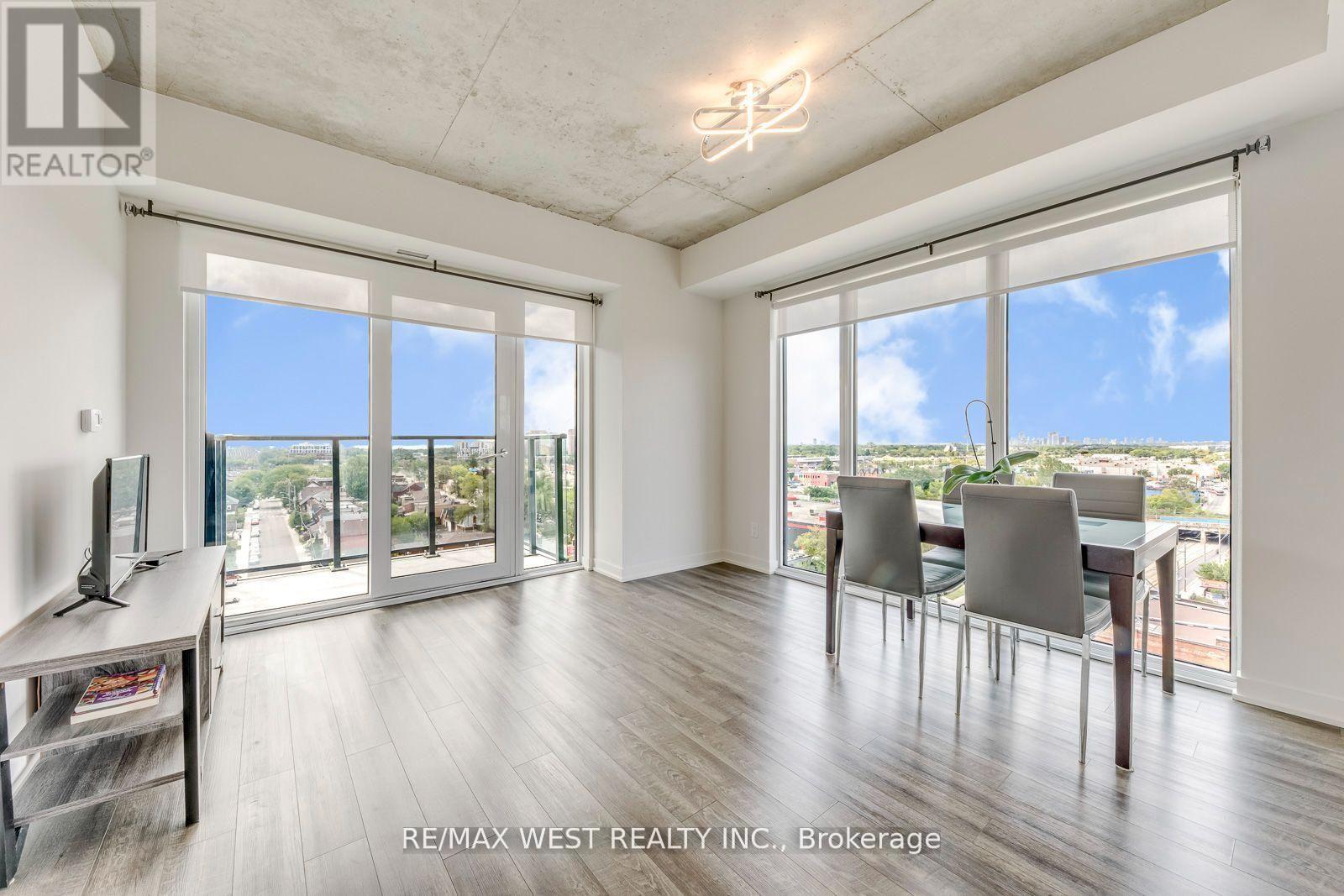910 - 1808 ST CLAIR AVENUE W, Toronto (Weston-Pellam Park) — photo 9