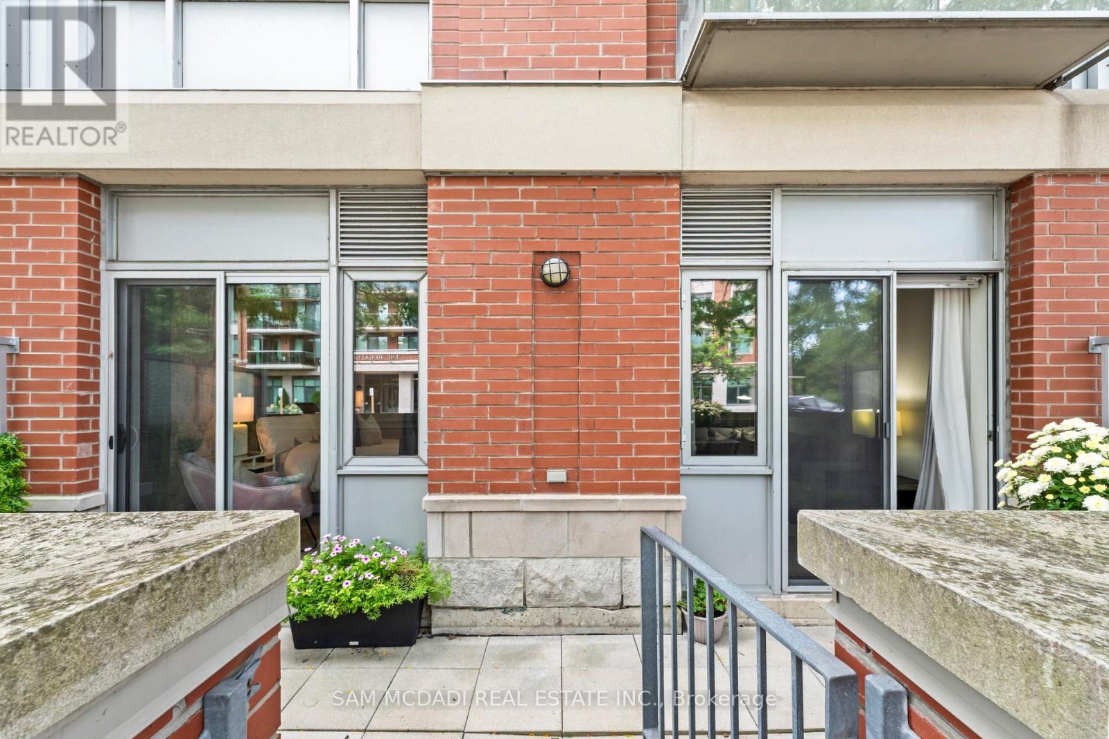#107 80 PORT STREET E - Image 26