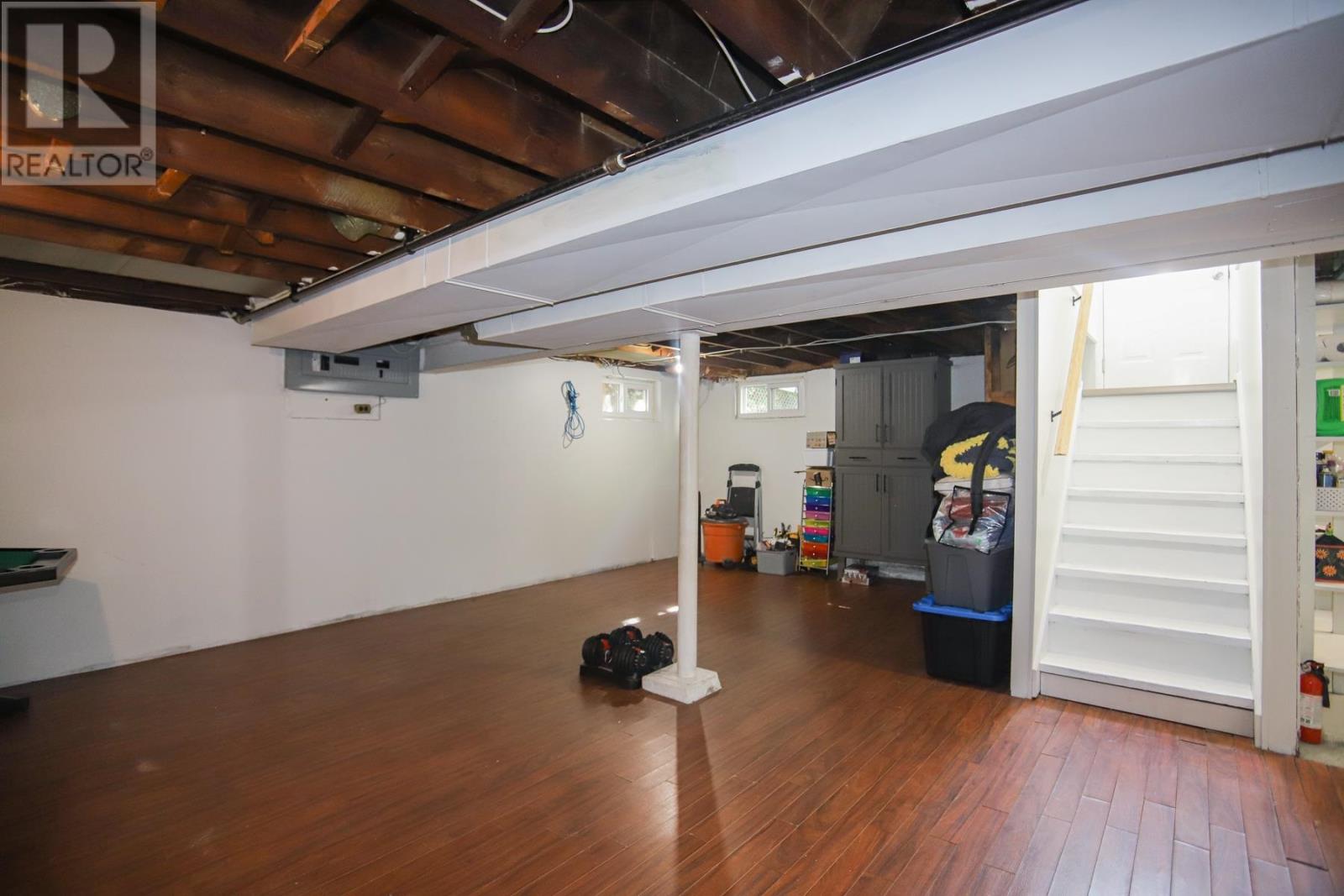 535 MacDonald AVE - 23