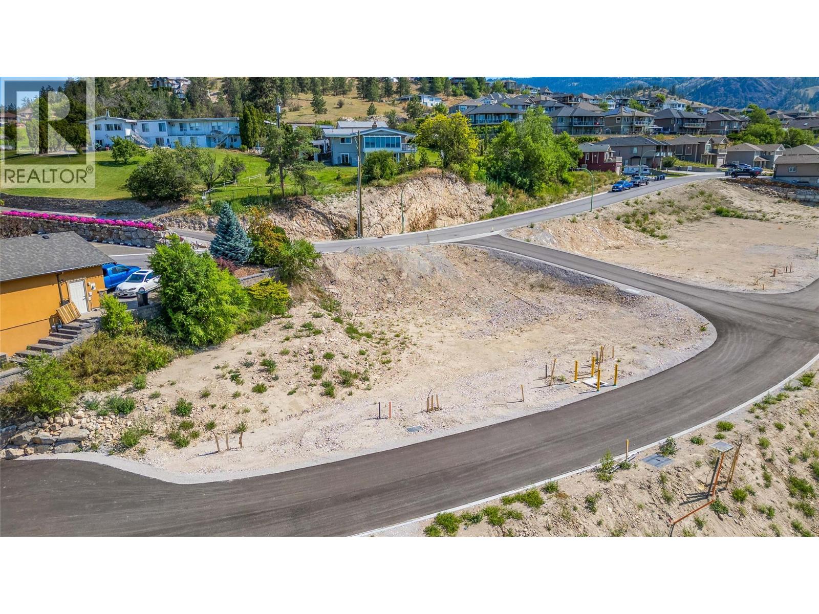  1120 Hume Avenue, Kelowna