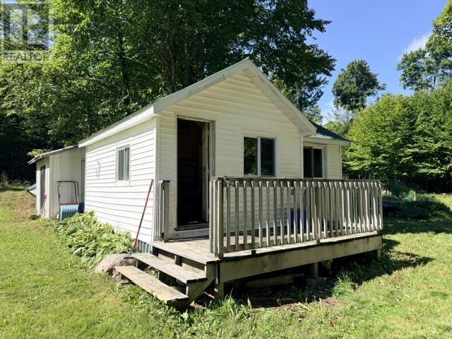 2895 Base Line RD, Hilton Beach — photo 4