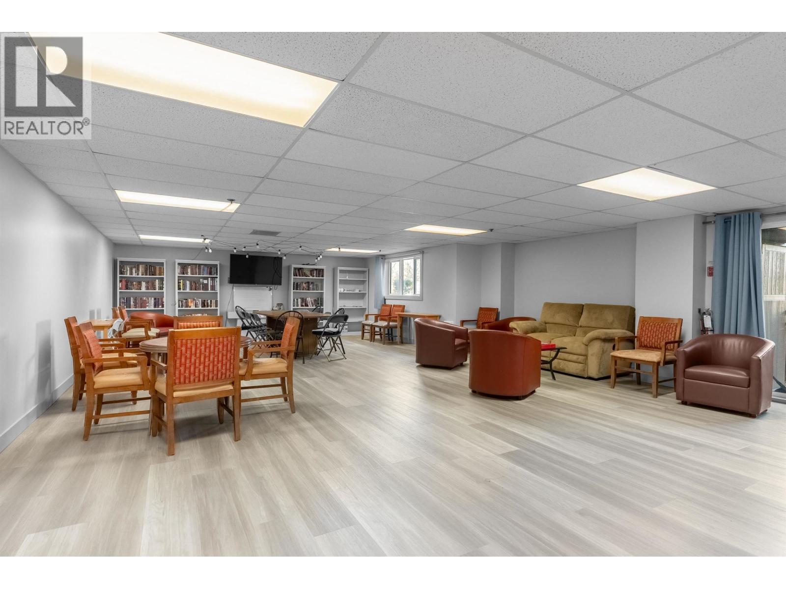 222 12873 RAILWAY AVENUE, Richmond - Image 1