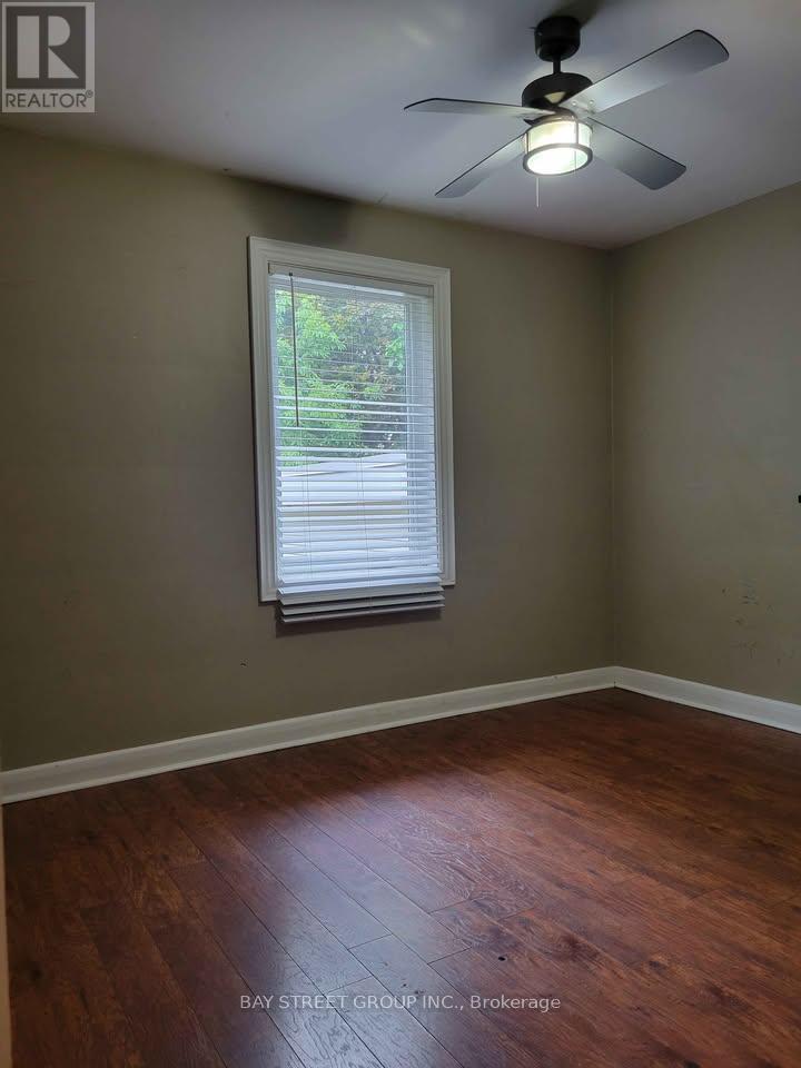 182 PHYLLIS AVENUE, Toronto (Cliffcrest) — photo 8
