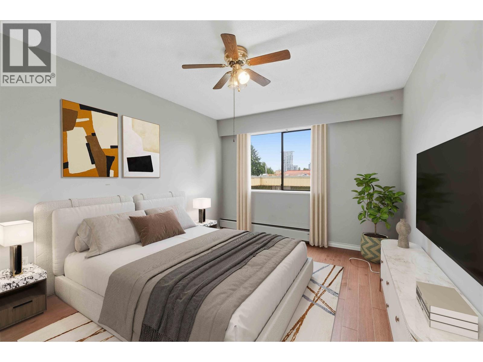 310 590 WHITING WAY, Coquitlam — photo 3