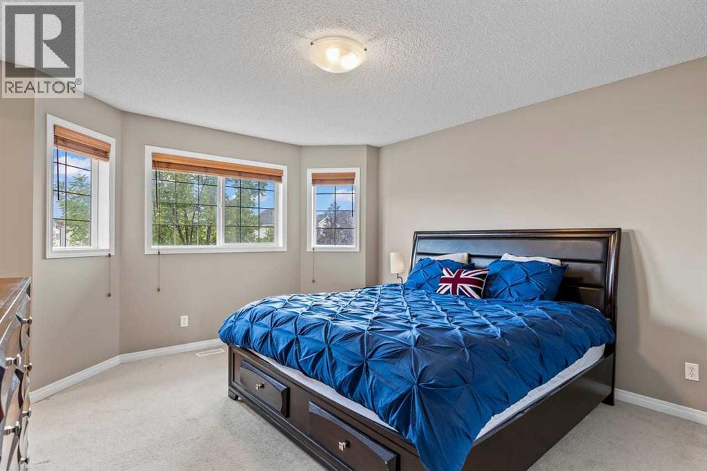 42 Everglen Manor SW photo 17