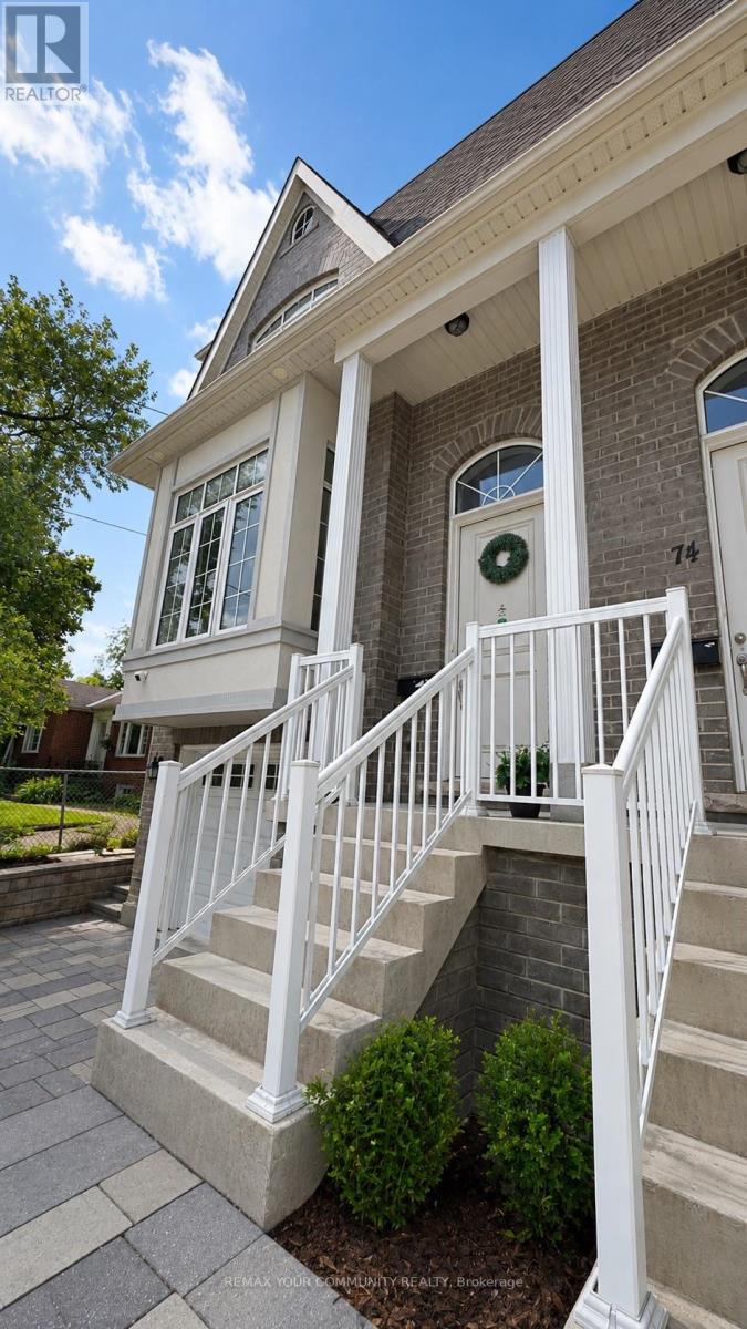 76 CHURCH STREET S, Richmond Hill (Crosby) — photo 2