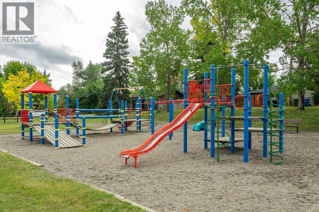 #302 1921 25 Street SW - Image 33