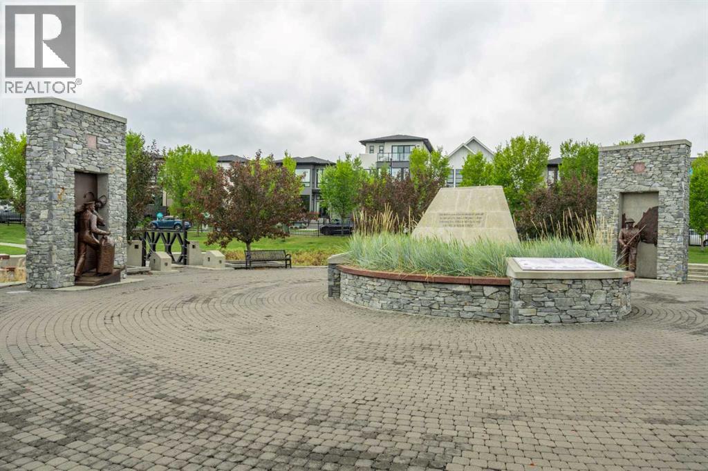 #302 1921 25 Street SW - Image 37