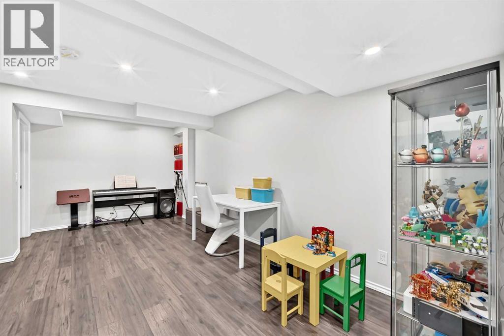 246 Walgrove Terrace SE - 26