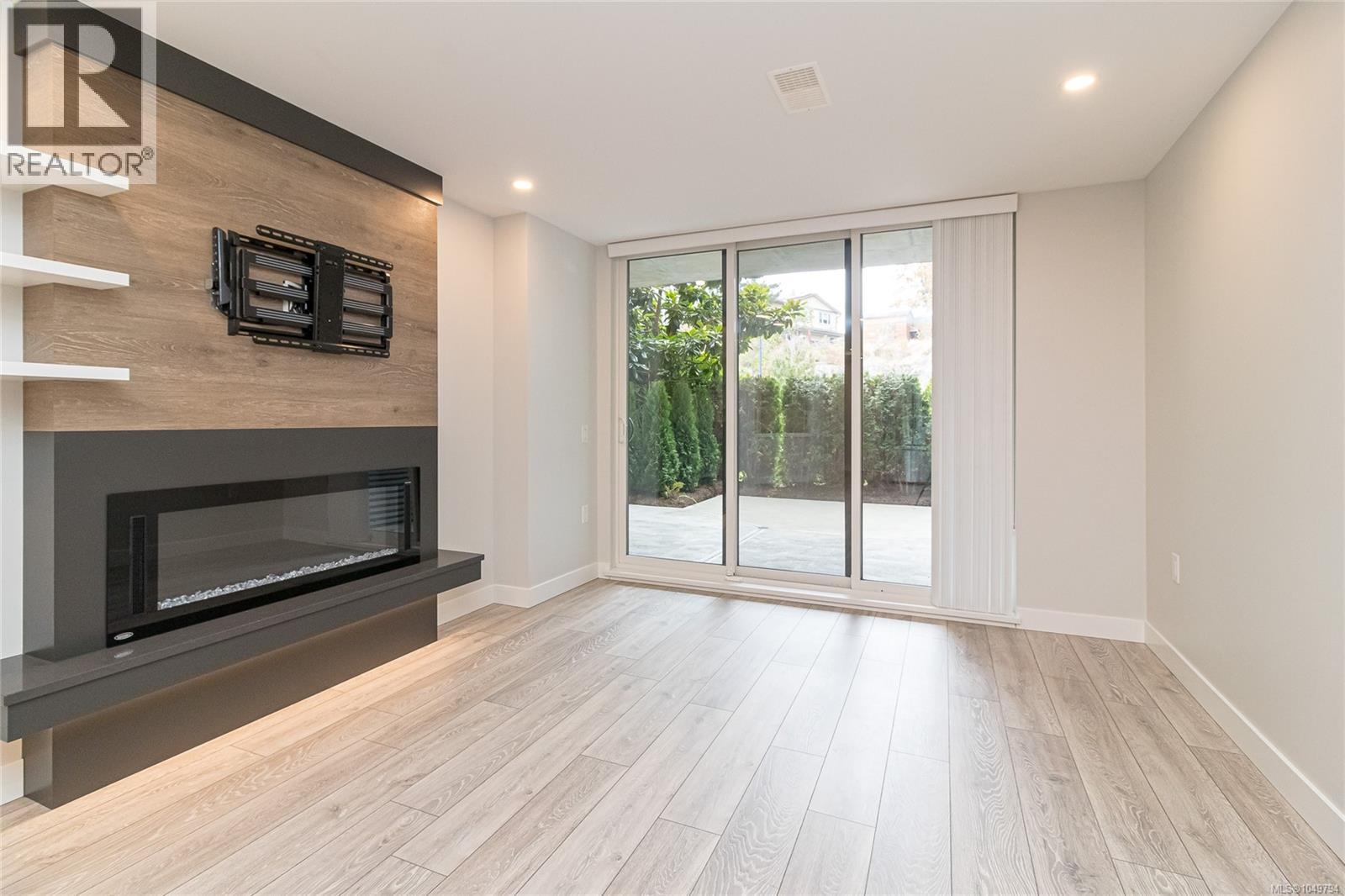 115 950 Whirlaway Cres, Langford — photo 6