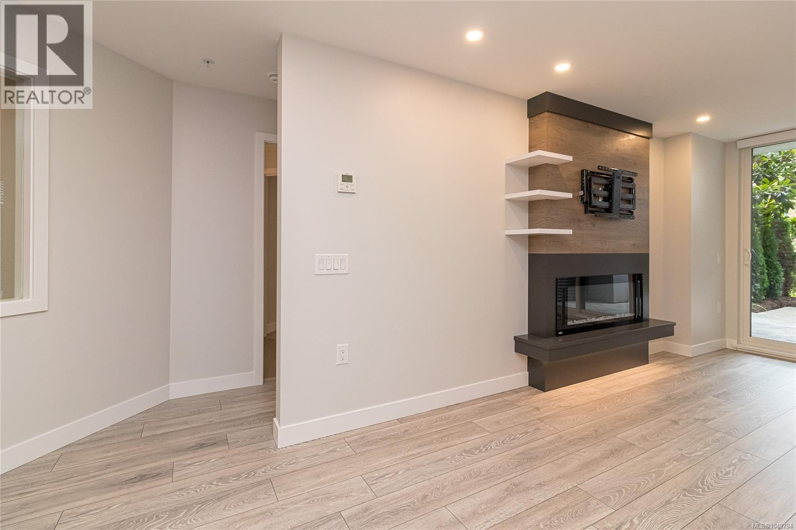 #115 950 Whirlaway Cres - Image 10