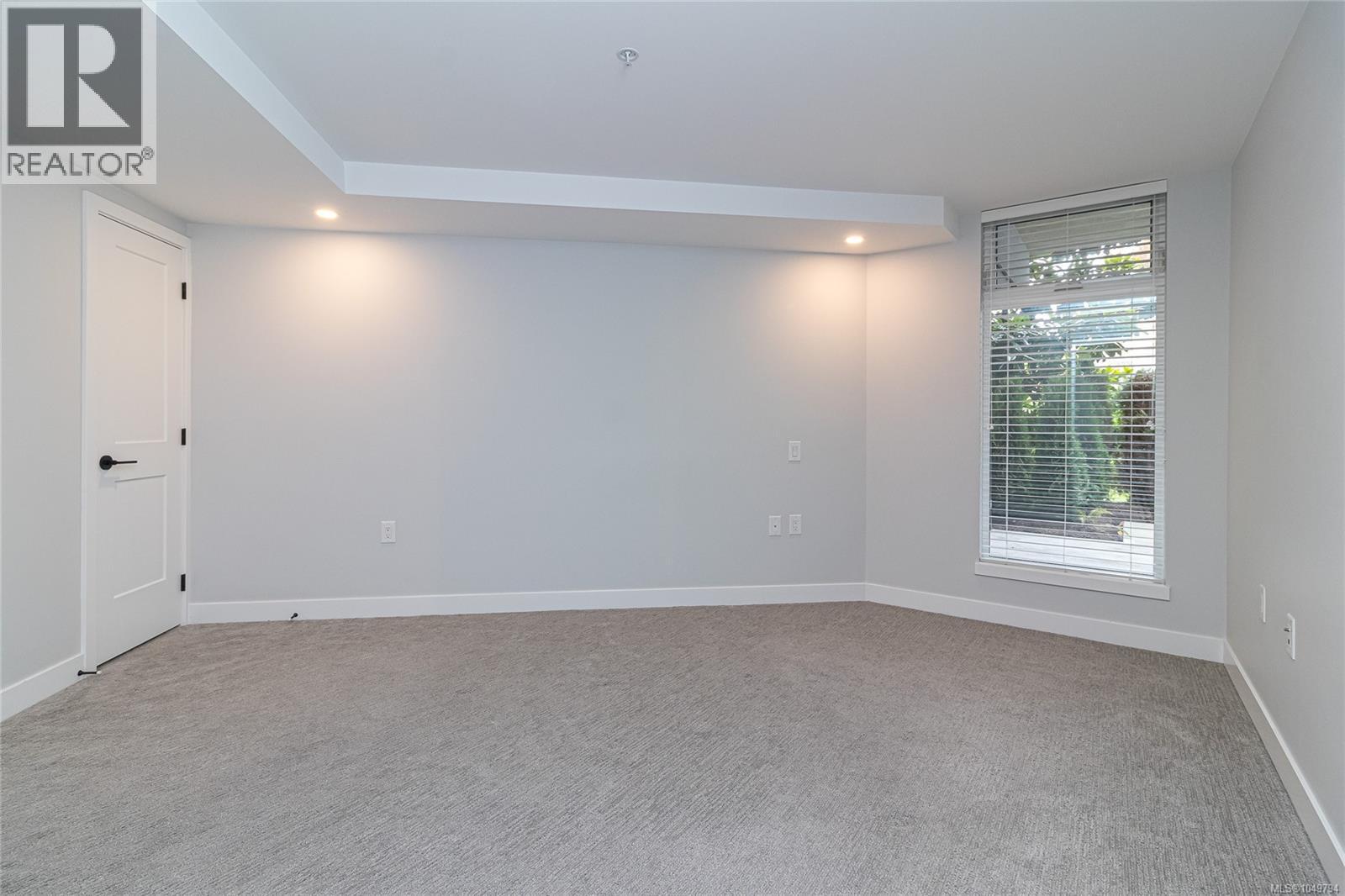 #115 950 Whirlaway Cres - Image 15