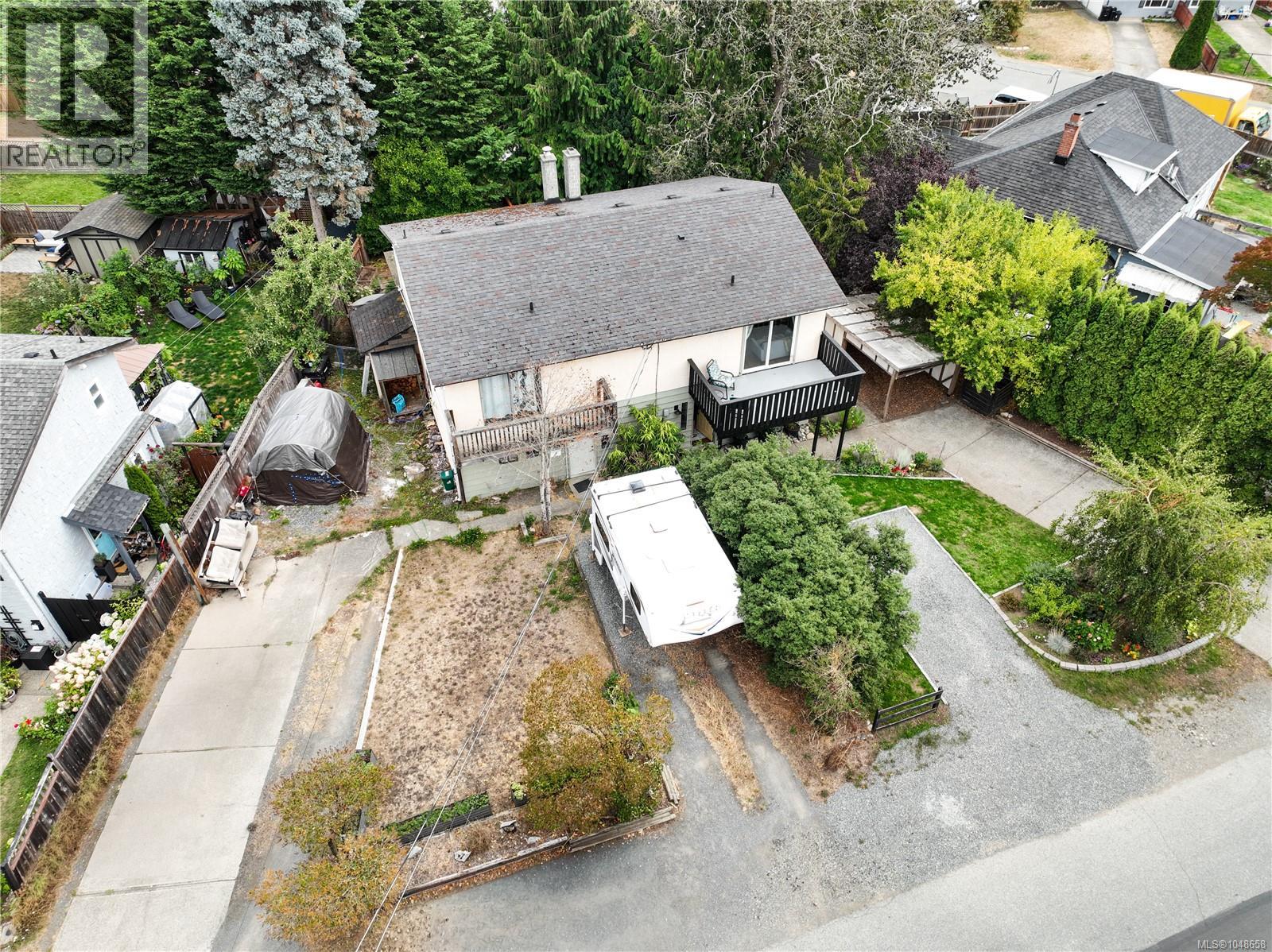 3035 Metchosin Rd - 31