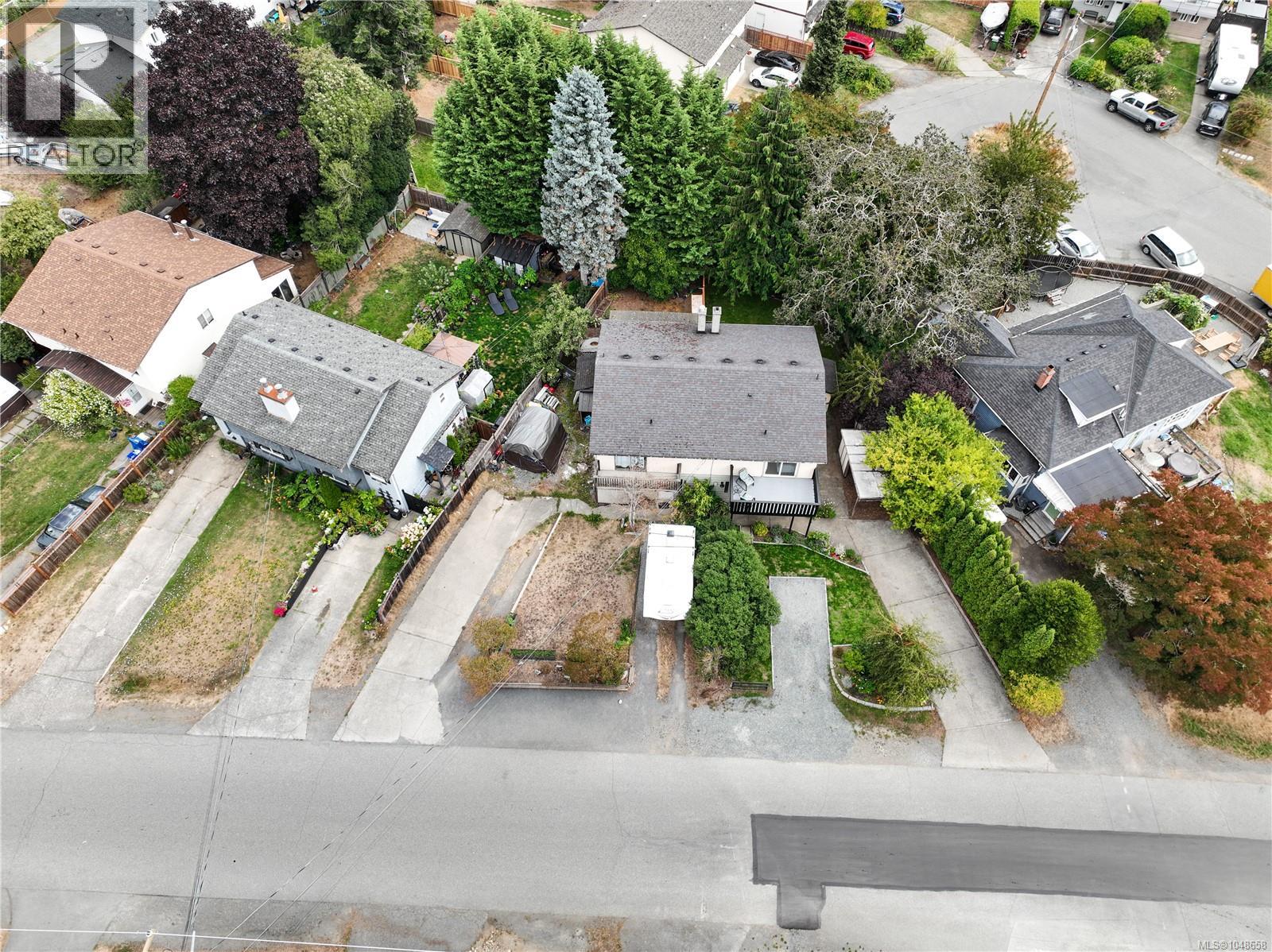 3035 Metchosin Rd - 32