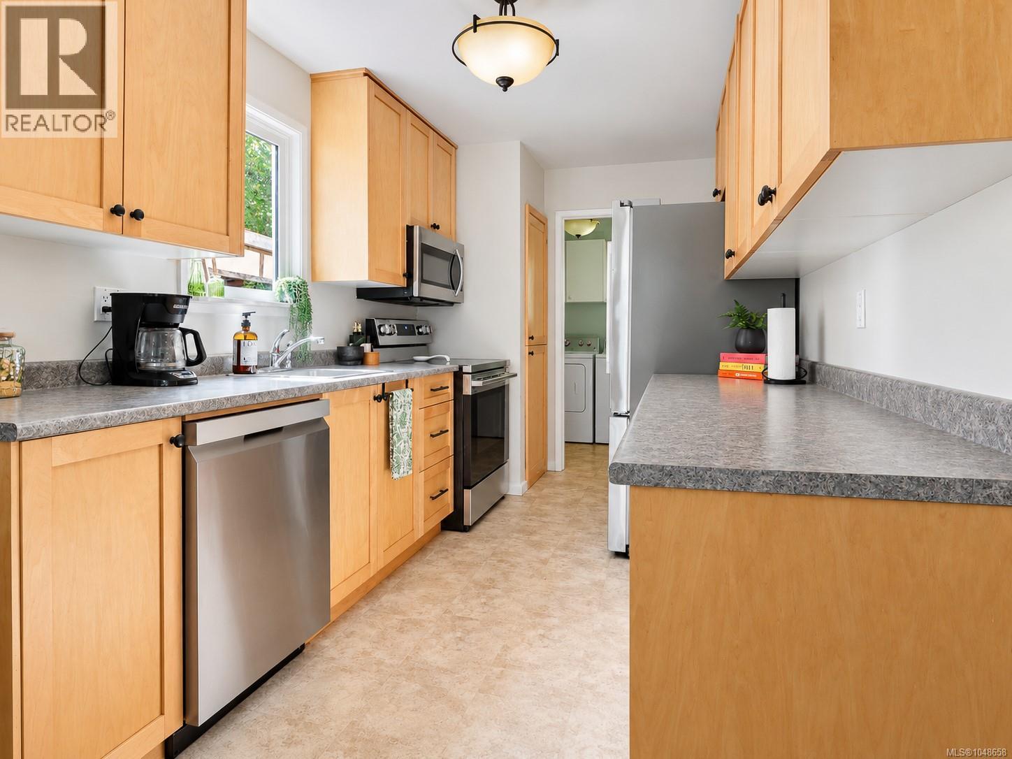 3035 Metchosin Rd, Colwood