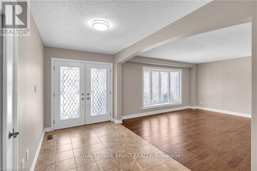 69 HUNTER WAY, Brantford — photo 6