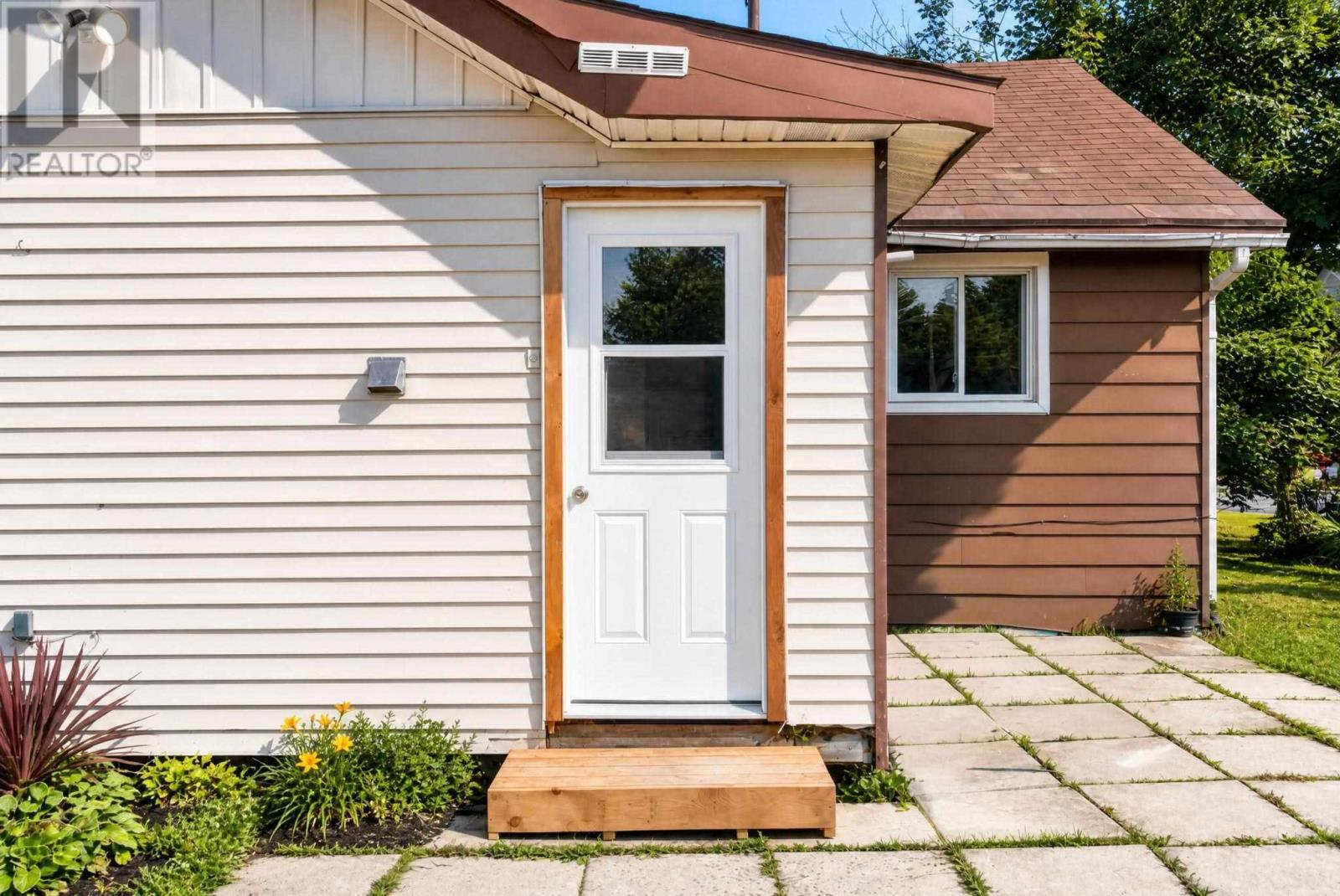 702 Lennox AVE, Sault Ste. Marie — photo 4
