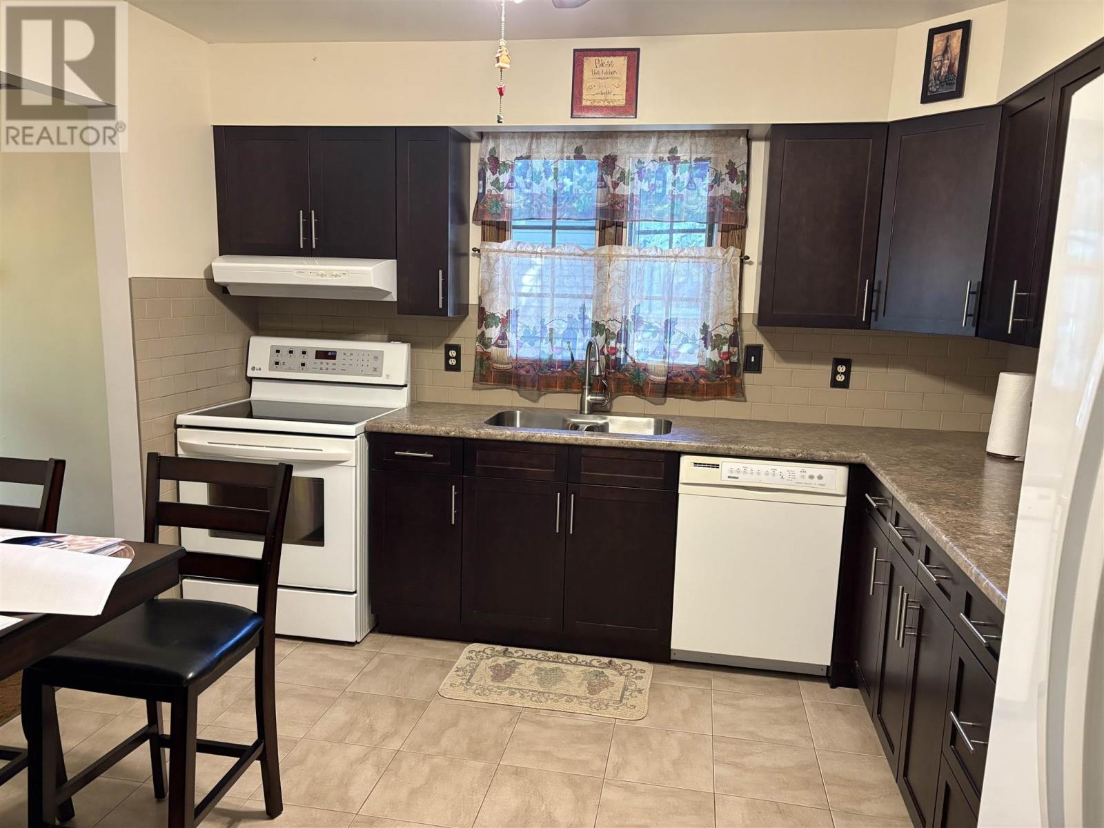 7 Panoramic DR, Sault Ste. Marie — photo 2