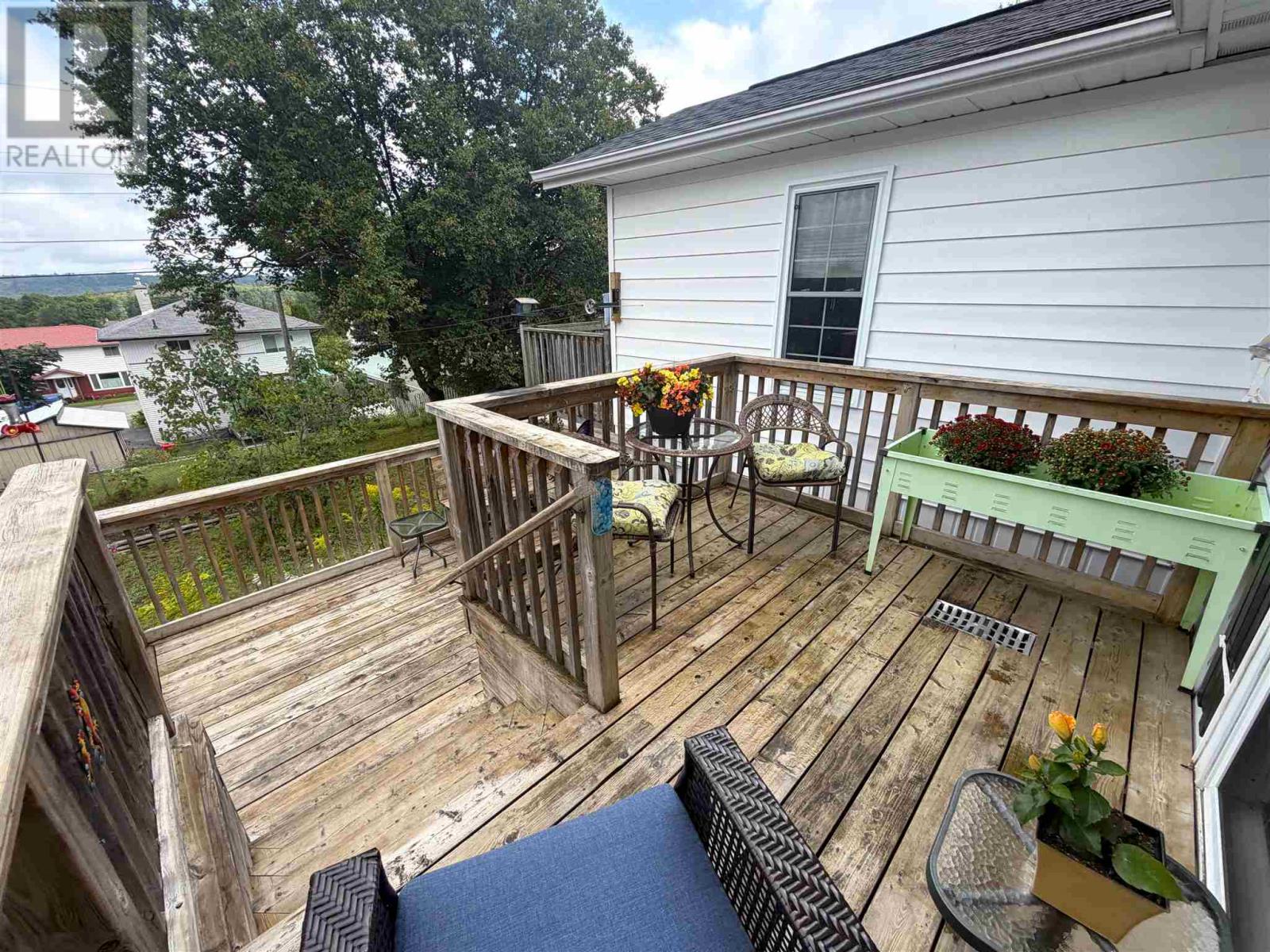 22 Birch RD, Elliot Lake — photo 6