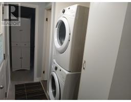 100 Westhill Rd, Elliot Lake, ON P5A1A7 Photo 12