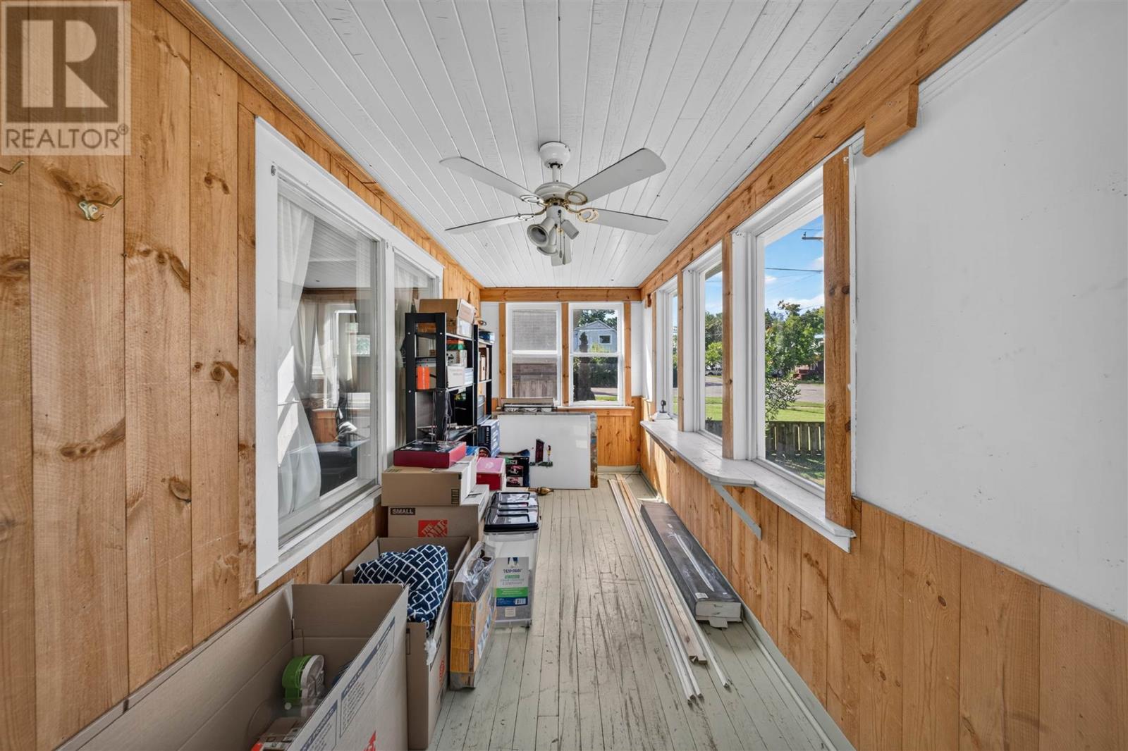 566 Northland RD - Image 12