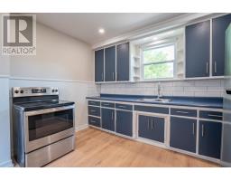 216 Goulais Ave, Sault Ste  Marie, ON P6C4Z8 Photo 12