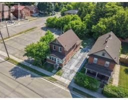 216 Goulais Ave, Sault Ste  Marie, ON P6C4Z8 Photo 37