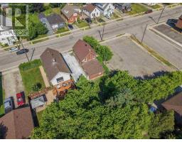 216 Goulais Ave, Sault Ste  Marie, ON P6C4Z8 Photo 39