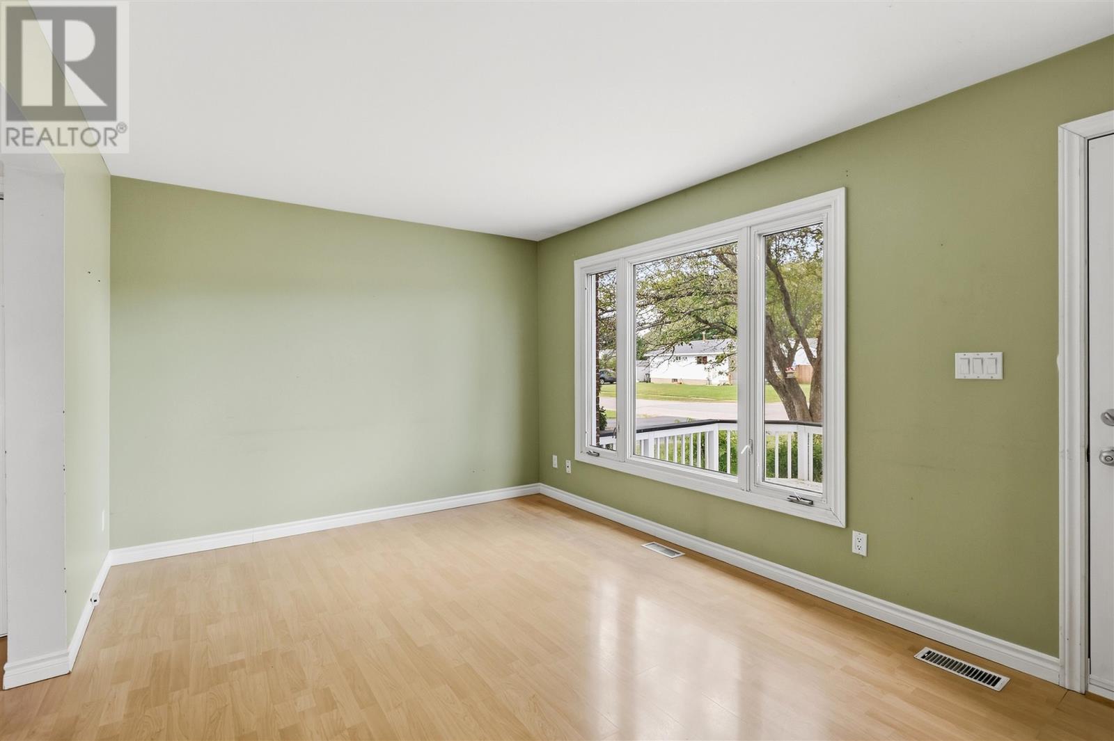 61 Williams ST, Sault ste. Marie — photo 6