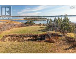 Recreational, Games room - 911 Highway 335, West Pubnico, NS B0W3S0 Photo 11
