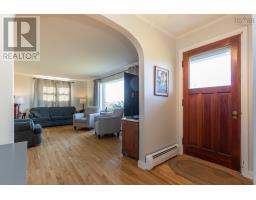911 Highway 335, West Pubnico, NS B0W3S0 Photo 16