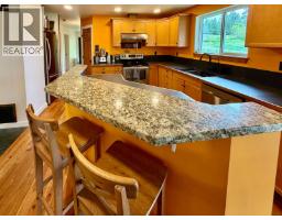 9811 Marguerite Ferry Road, Quesnel, BC V2J6R6 Photo 22