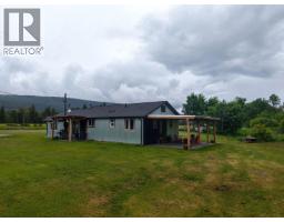 9811 Marguerite Ferry Road, Quesnel, BC V2J6R6 Photo 12