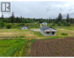 9811 Marguerite Ferry Road, Quesnel, BC V2J6R6 Photo 10