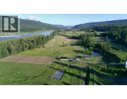 9811 Marguerite Ferry Road, Quesnel, BC V2J6R6 Photo 13
