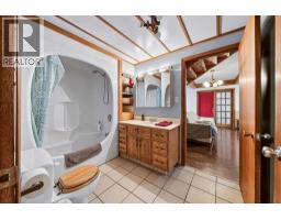 12145 21ave, Blairmore, AB T0K0E0 Photo 28