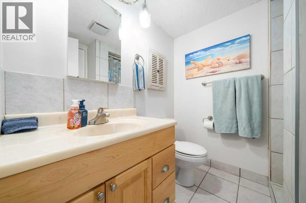 2672 12 Avenue SE - 32