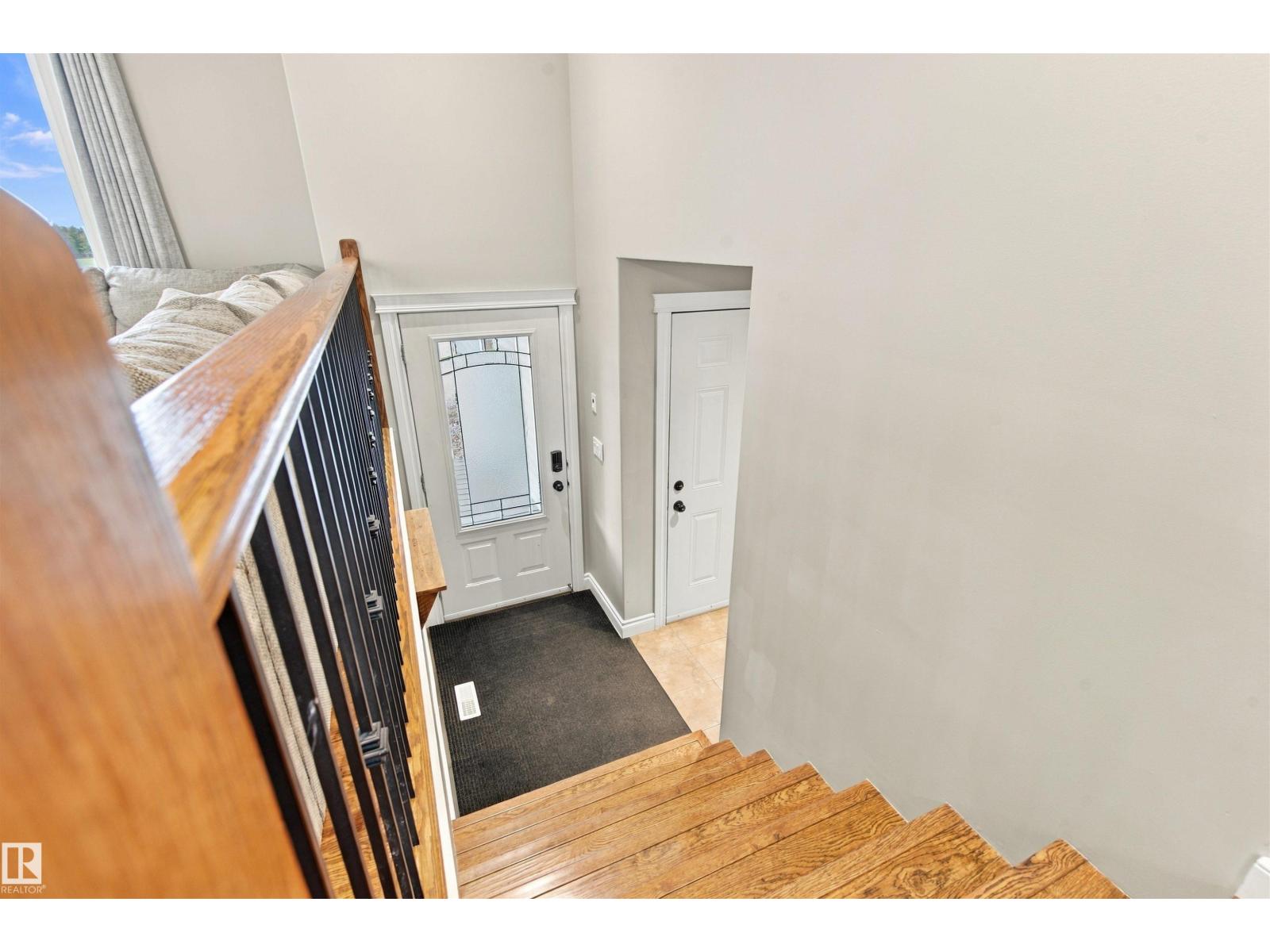 10 42230 Twp Rd 632 - 2