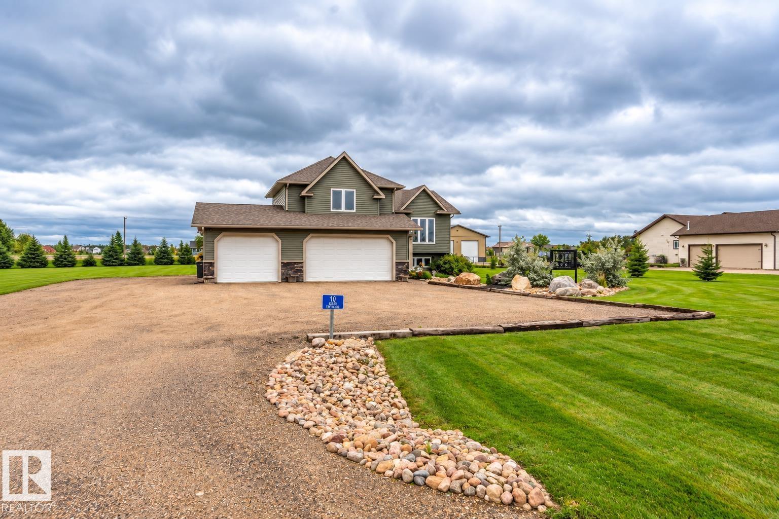 10 42230 Twp Rd 632 - 32