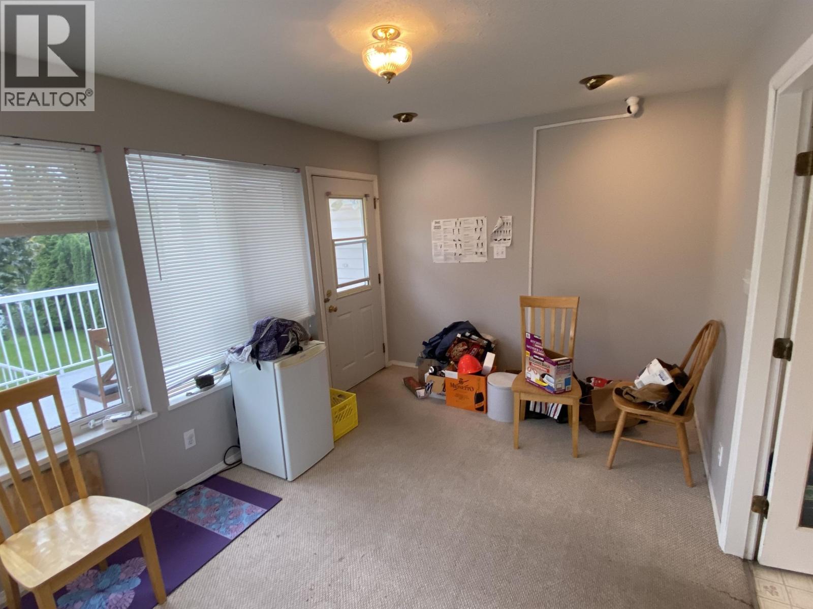 4839 MILLS AVENUE, Terrace