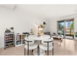 214 14022 North Bluff Road, White Rock, BC V4B3C3 Photo 10