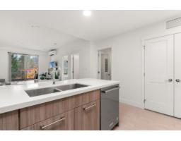 214 14022 North Bluff Road, White Rock, BC V4B3C3 Photo 9