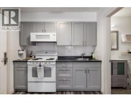 4201 Skaha Lake Road, Penticton, BC V2A0K4 Photo 24