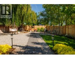 4201 Skaha Lake Road, Penticton, BC V2A0K4 Photo 13
