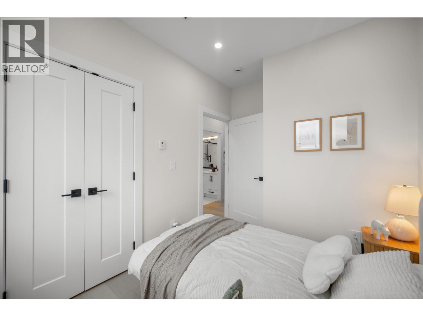 1554 W 66TH AVENUE, Vancouver — photo 8