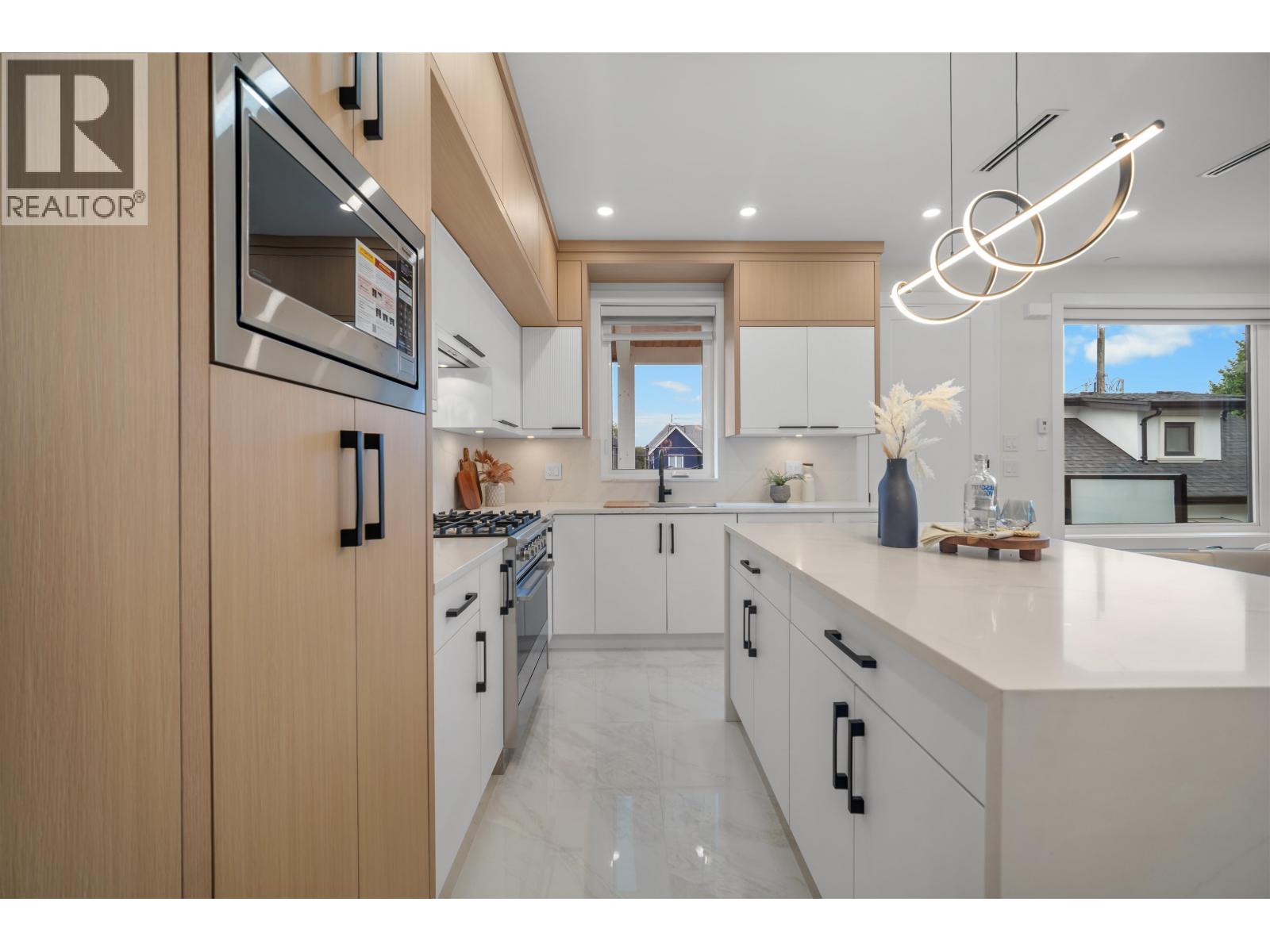 1554 W 66TH AVENUE, Vancouver — photo 6