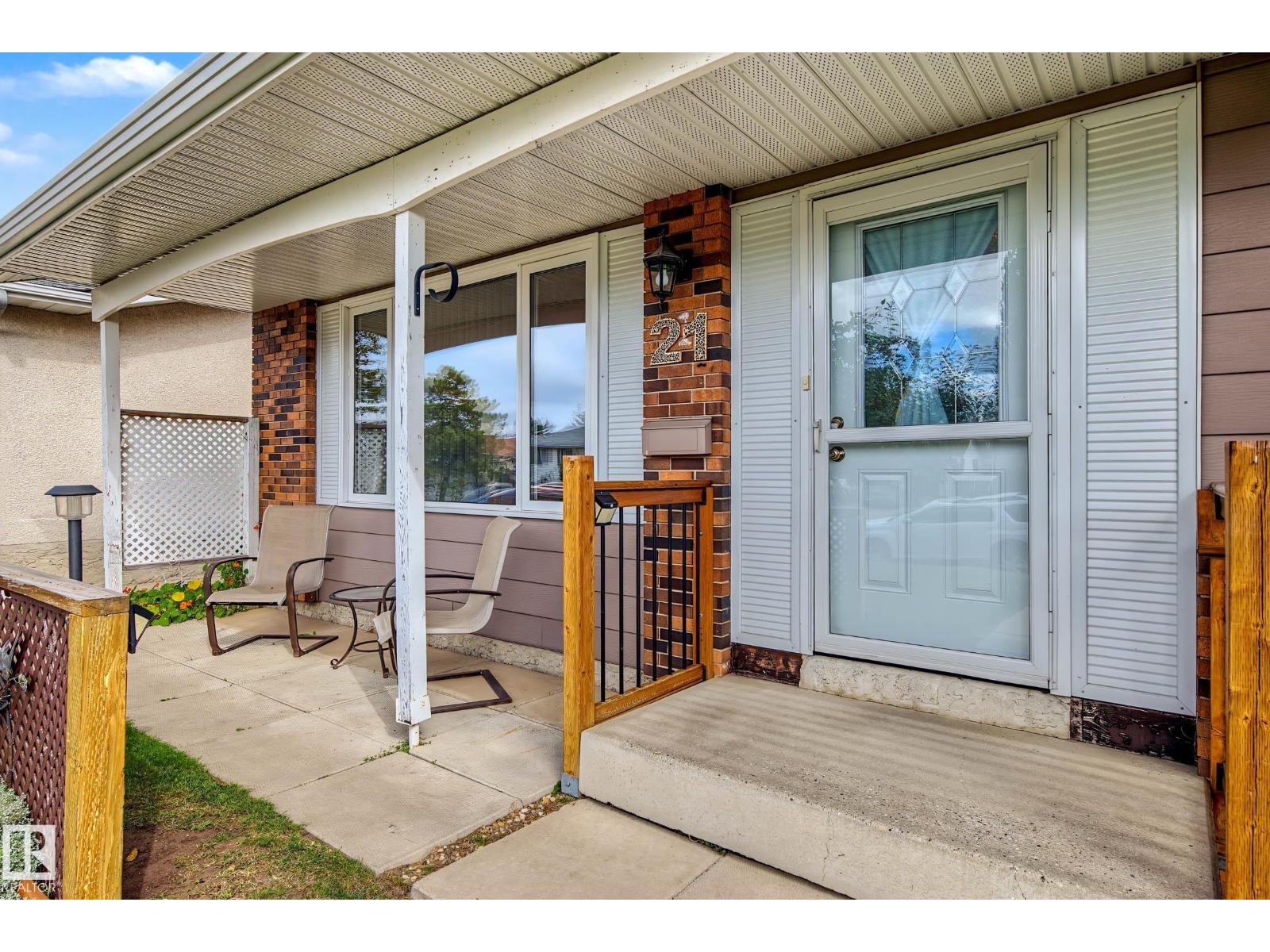 21 MALIGNE DR - 3
