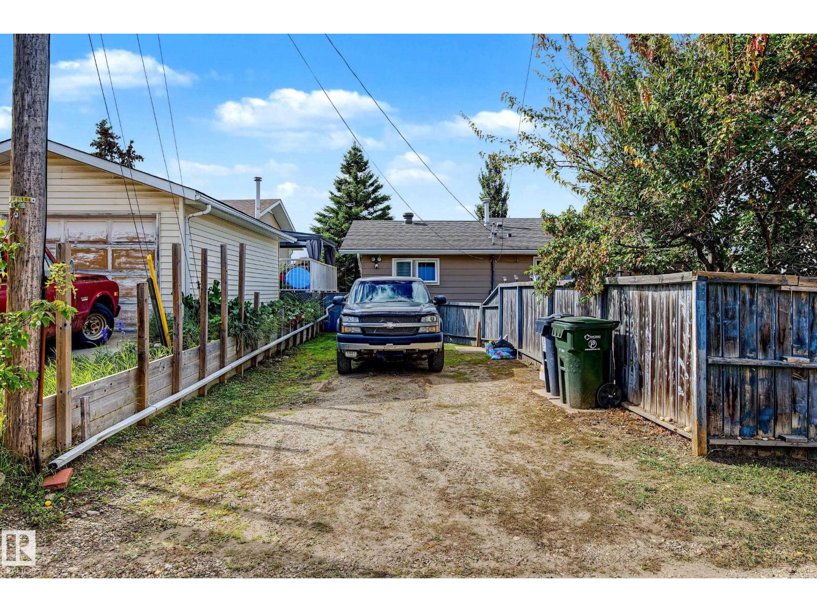 21 MALIGNE DR - 53